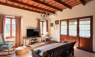 CASA 4 AMBIENTES EN VENTA, BARRIO LAS LOMADAS, LOS CARDALES