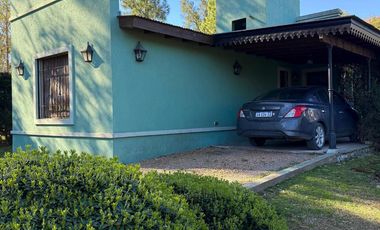 CASA 4 AMBIENTES EN VENTA, BARRIO LAS LOMADAS, LOS CARDALES