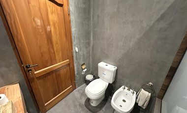 Casa en Venta de 2 dormitorios, patio con galería, pileta y parrilla. Fincas de La Florida, Zarate