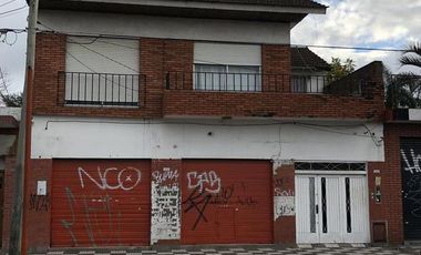 Departamento y local en VENTA Y ALQUILER sobre Alem al 1200- Monte Grande