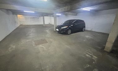 Cochera Cubierta VENTA  Banfield