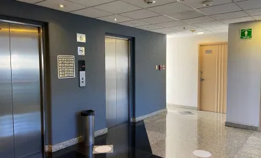 Oficina en renta en Bosques de las Palmas, Huixquilucan, México