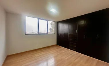 Departamento en venta en Lomas Verdes (Conjunto Lomas Verdes), Naucalpan de Juárez, México
