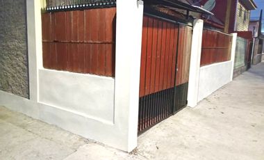 VENTA CASA ESQUINA SAN JOAQUIN CERCA LÍNEA 5 METRO