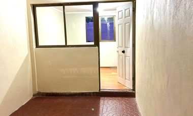 VENTA CASA ESQUINA SAN JOAQUIN CERCA LÍNEA 5 METRO