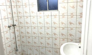 VENTA CASA ESQUINA SAN JOAQUIN CERCA LÍNEA 5 METRO