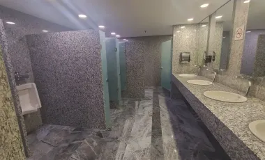 Oficina en renta en Hacienda de las Palmas, Huixquilucan, México