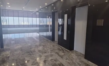 Oficina en renta en Hacienda de las Palmas, Huixquilucan, México