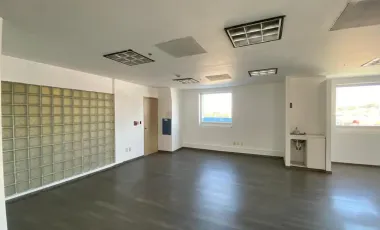 Oficina en renta en Bosques de las Palmas, Huixquilucan, México