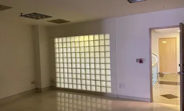 Oficina en renta en Bosques de las Palmas, Huixquilucan, México