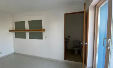 Oficina en renta en Bosques de las Palmas, Huixquilucan, México