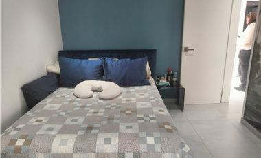 HERMOSA CASA REMODELADA EN SANTA MÓNICA