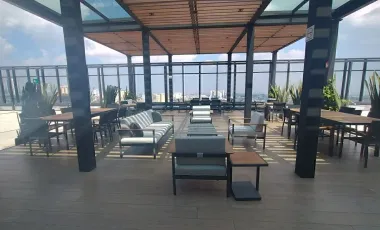 Oficina en renta en Hacienda de las Palmas, Huixquilucan, México