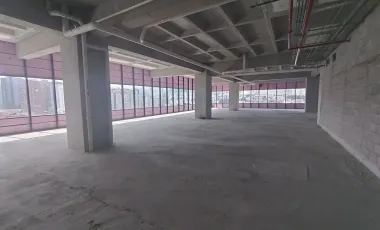 Oficina en renta en Hacienda de las Palmas, Huixquilucan, México