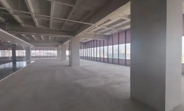 Oficina en renta en Hacienda de las Palmas, Huixquilucan, México