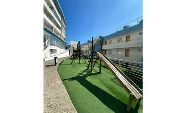 LUMINOSO DEPTO. INVERSIÓN O BIEN VIVIR FRENTE A LA PLAYA