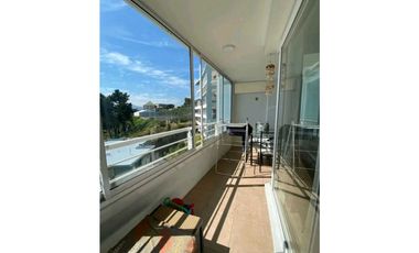 LUMINOSO DEPTO. INVERSIÓN O BIEN VIVIR FRENTE A LA PLAYA