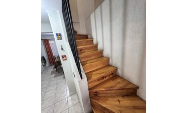 EXCELENTE CASA , AV TRONCAL, PUENTE ALTO