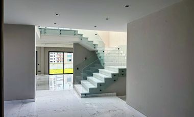 Casa nueva en venta, Bosque de las Lomas