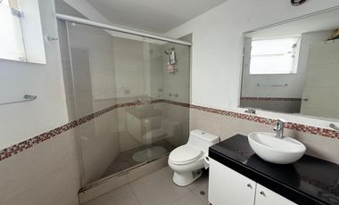 Vendo Exclusivo Departamento En Las Casuarinas 3 Dormitorios
