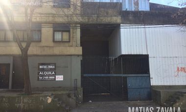 Galpón a mts de Av Patricios - Mixtura 3 -  Parabólico a10 mts de altura
