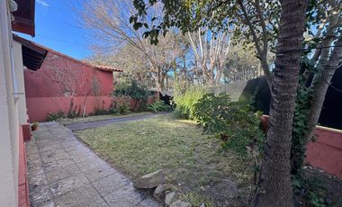 Casa en venta con gas natural en Mar de Ajó