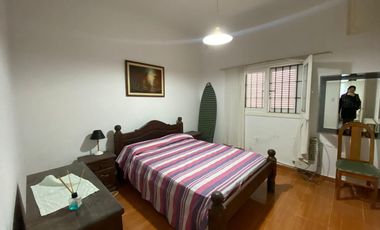 Casa en venta con gas natural en Mar de Ajó