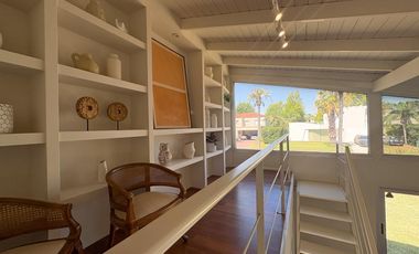 Casa en Miraflores (Funes Hills)