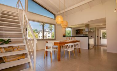 Casa en Miraflores (Funes Hills)