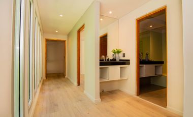 Casa en Miraflores (Funes Hills)