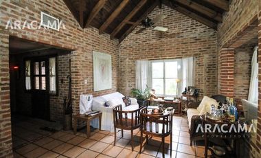 CASA en VENTA en Campos De Echeverría - Canning