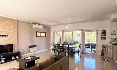 CASA 4 AMBIENTES EN VENTA, BARRIO LOS PARAISOS, LOS CARDALES