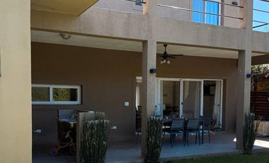 CASA 4 AMBIENTES EN VENTA, BARRIO LOS PARAISOS, LOS CARDALES