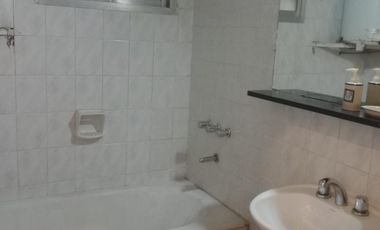 Casa en Quilmes en  venta