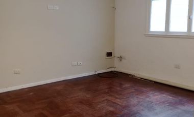 Casa en Quilmes en  venta