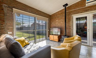 VENTA | PERMUTA - Loft Jardin - pileta. Tierras de Sueños II, Roldan. APTO CREDITO.