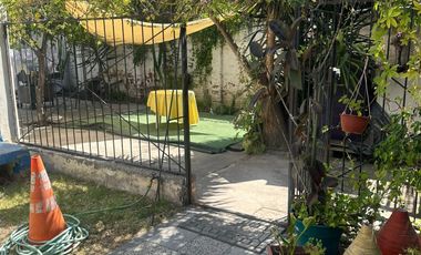 ARRIENDO CASA PARA PELUQUERIA  Y VENTA DE LLAVES