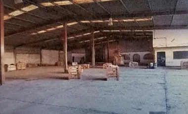 Bodega Industrial con Oficinas única en el Blvd. Mieleras.