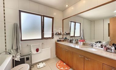 Casa en Arriendo en av. chicureo