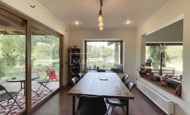 Casa en Arriendo en av. chicureo