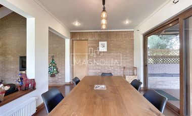 Casa en Arriendo en av. chicureo