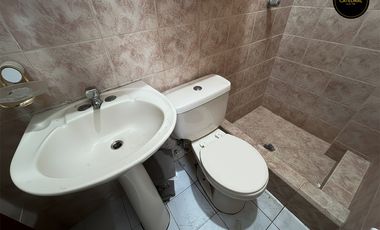Local de arriendo en Cdla Guayaquil – código:22232