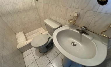 Local de arriendo en Cdla Guayaquil – código:22232