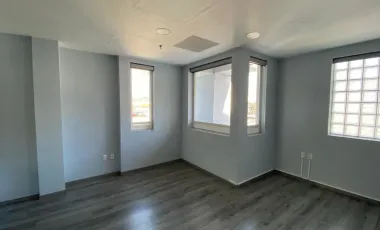 Oficina en renta en Bosques de las Palmas, Huixquilucan, México