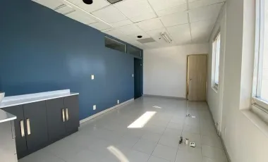 Oficina en renta en Bosques de las Palmas, Huixquilucan, México