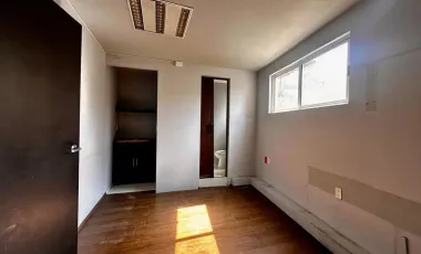 Oficina en renta en Lomas de Tecamachalco, Naucalpan de Juárez, México