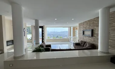 Casa en renta en Las Arboledas, Atizapán de Zaragoza, México