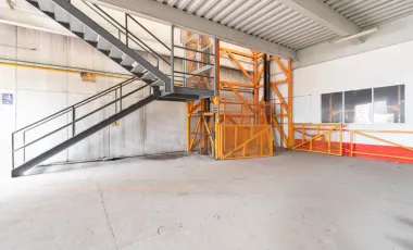 Nave en renta en Los Olivos, Tláhuac, Ciudad de México