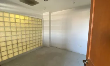 Oficina en renta en Bosques de las Palmas, Huixquilucan, México