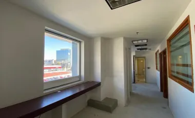 Oficina en renta en Bosques de las Palmas, Huixquilucan, México